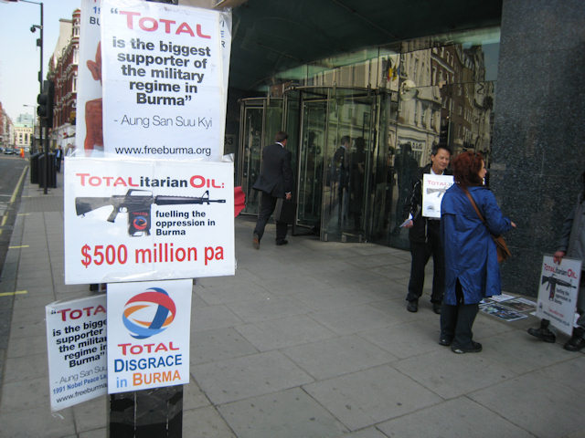 Earlier 33 Cavendish Square Protest at Total HQ